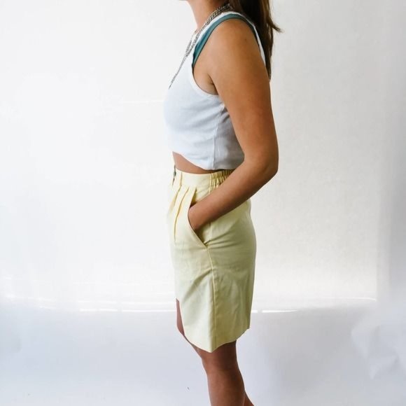 Vintage Yellow High Waisted Longline Shorts 4 - Picture 2 of 6